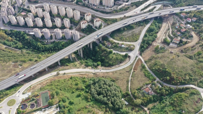 Wilcynski Caddesi'ne Büyükşehir’den Neşter: Trafikte Güven ve Konfor Artıyor